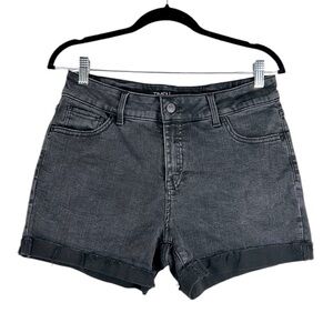 Time and Tru Black Mid Rise Washed Denim Jean Shorts Size 10